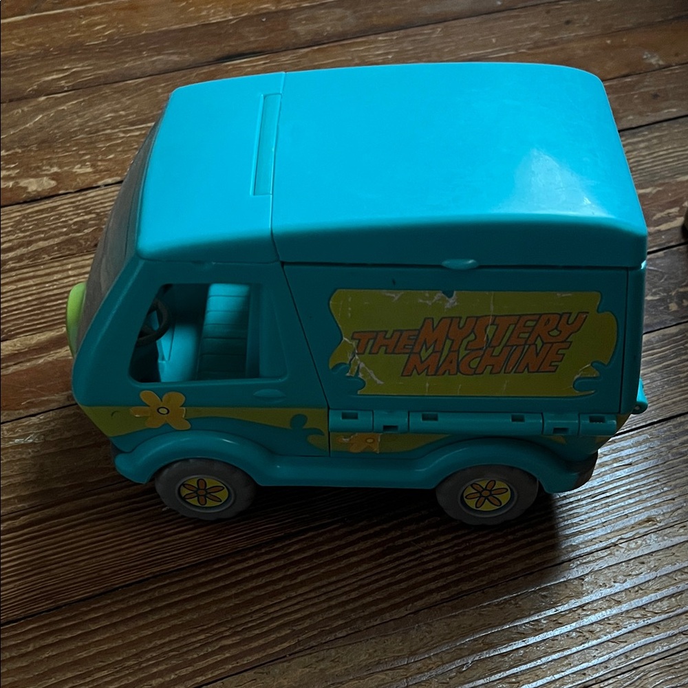 Scooby doo Mystery Machine Van